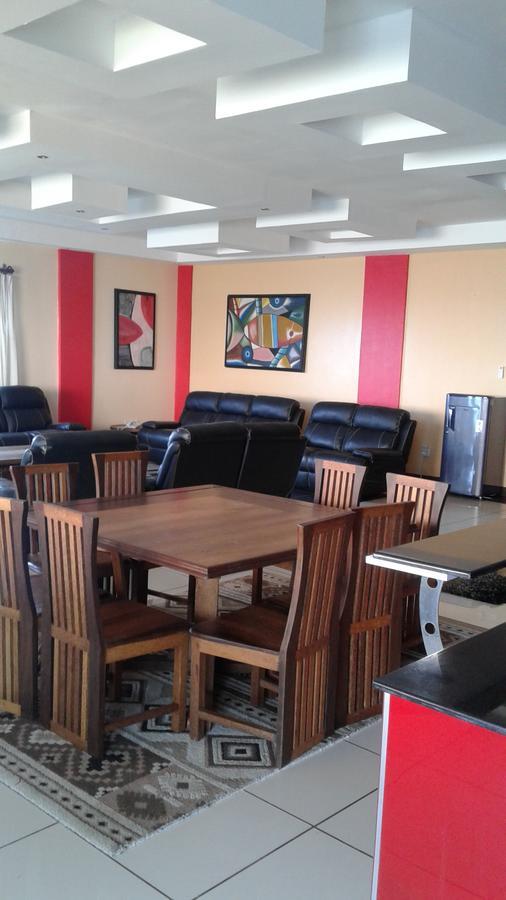 Cowrie Shell Beach Apartments Official Бамбури Екстериор снимка