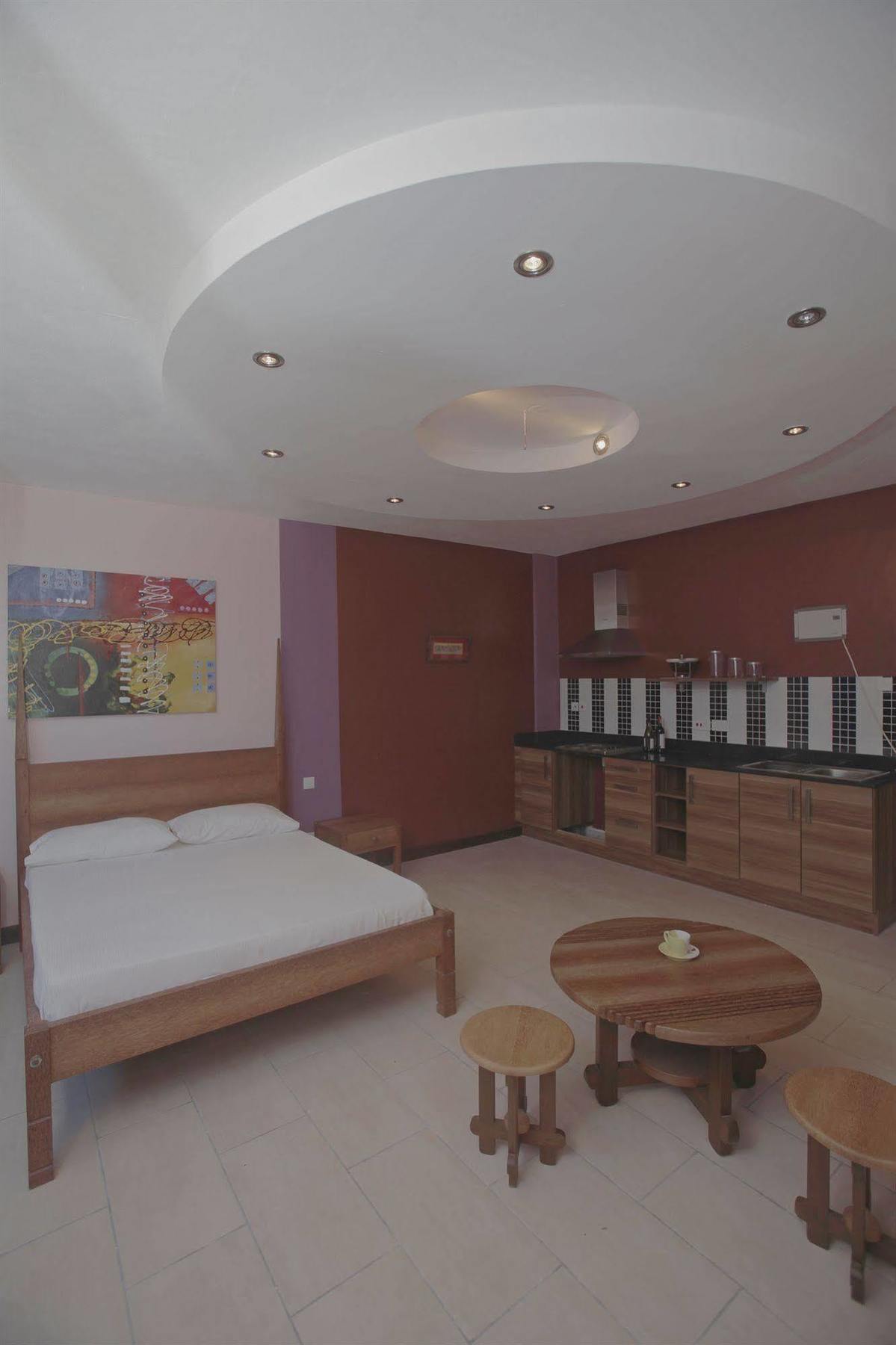 Cowrie Shell Beach Apartments Official Бамбури Екстериор снимка
